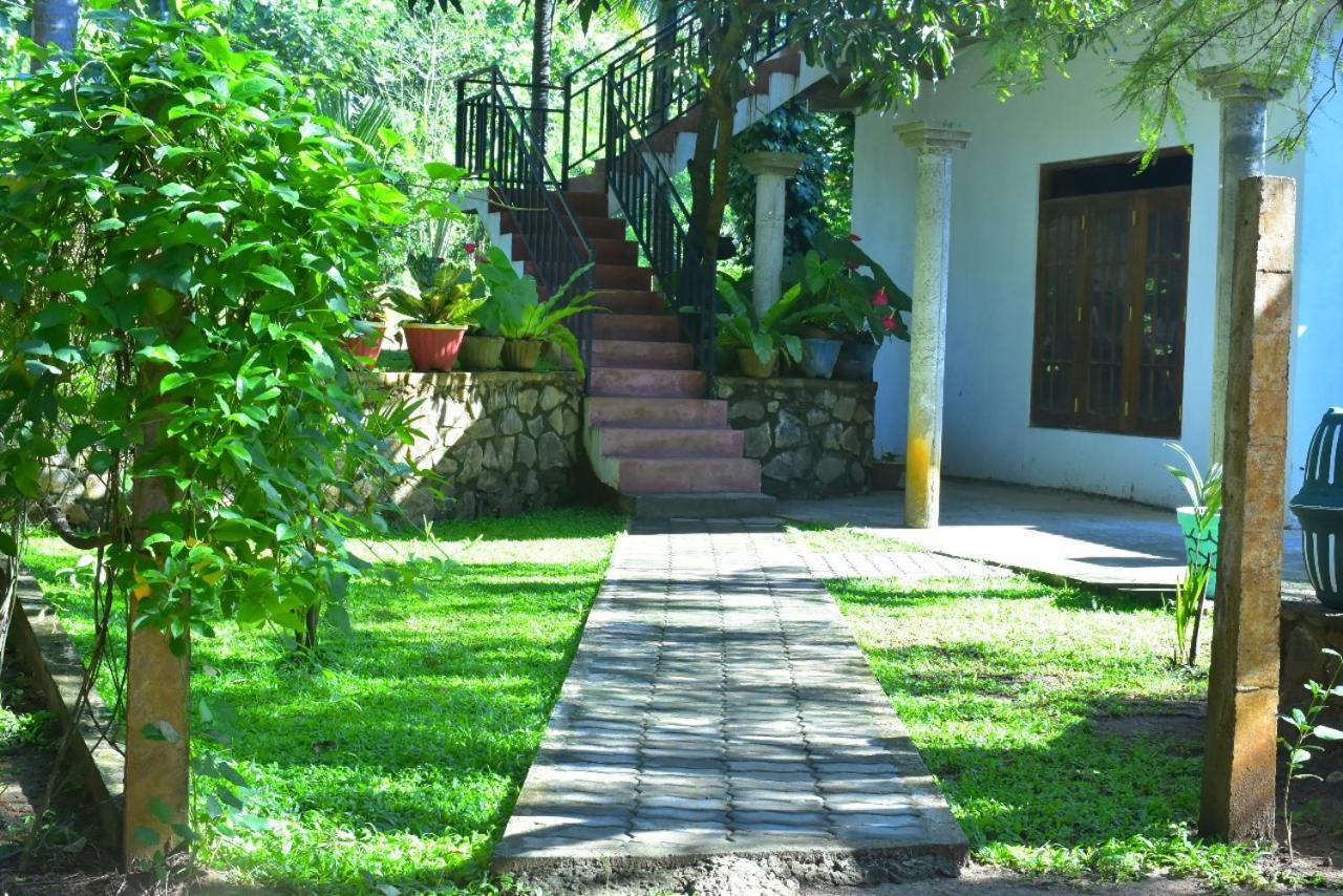 Wild Heaven Udawalawe Hotel Екстериор снимка